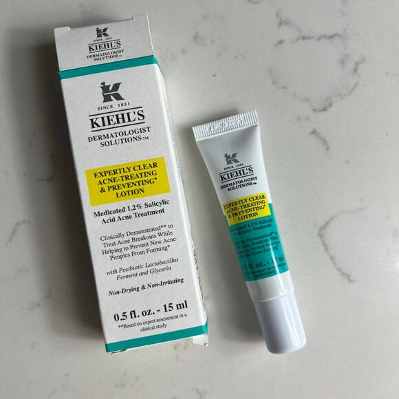 Kiehl's Other - KIEHL'S Expertly Clear Acne-Treating & Preventing Lotion NWT